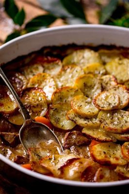  Lancashire Hotpot, Mausteinen ja Kermainen Herkku Pohjoisesta Englannista!