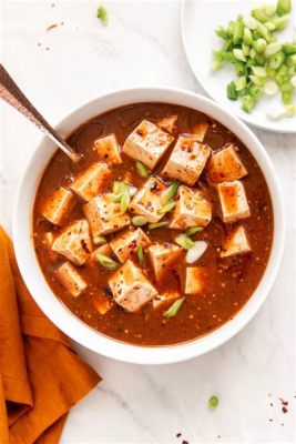  Neijiangin Mapo Tofu: Herkullinen Seos Sypöttelyä ja Tulista Täydellisyyttä!